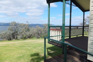 Inland Waters Holiday Park - Lake Burrendong